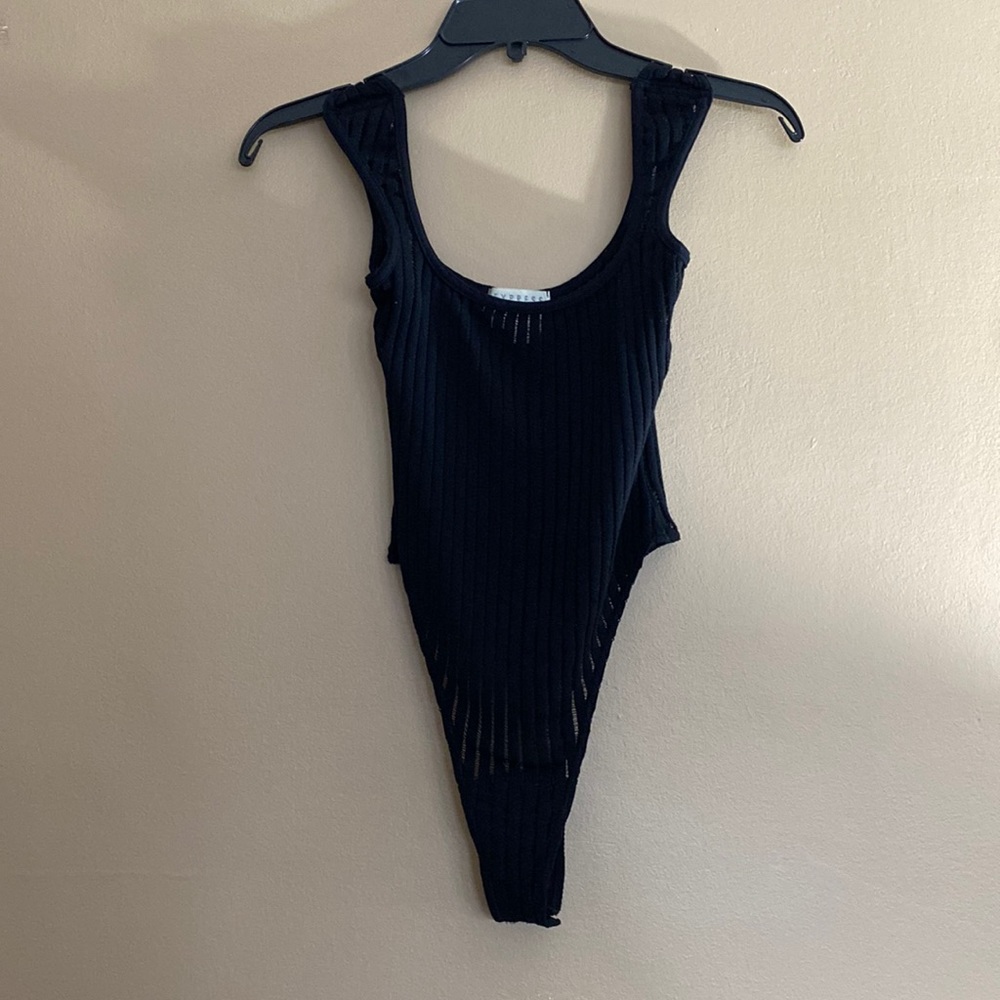 SMALL BLACK BODYSUIT